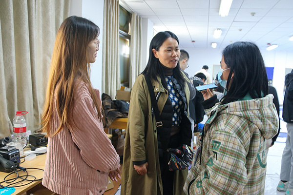 3671ff385e4a4483b1d20ee5767f1590.jpg 肖善芳.JPG