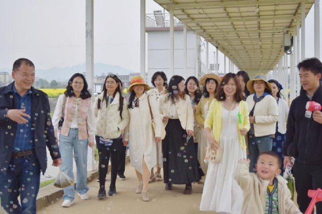 f896bdf3122040d780e0e59b53cbcfab.png 图片3.png